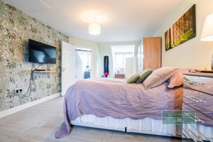 Photo 26- click for photo gallery